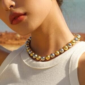 Chunky Bead Necklace Luxurious Elegant